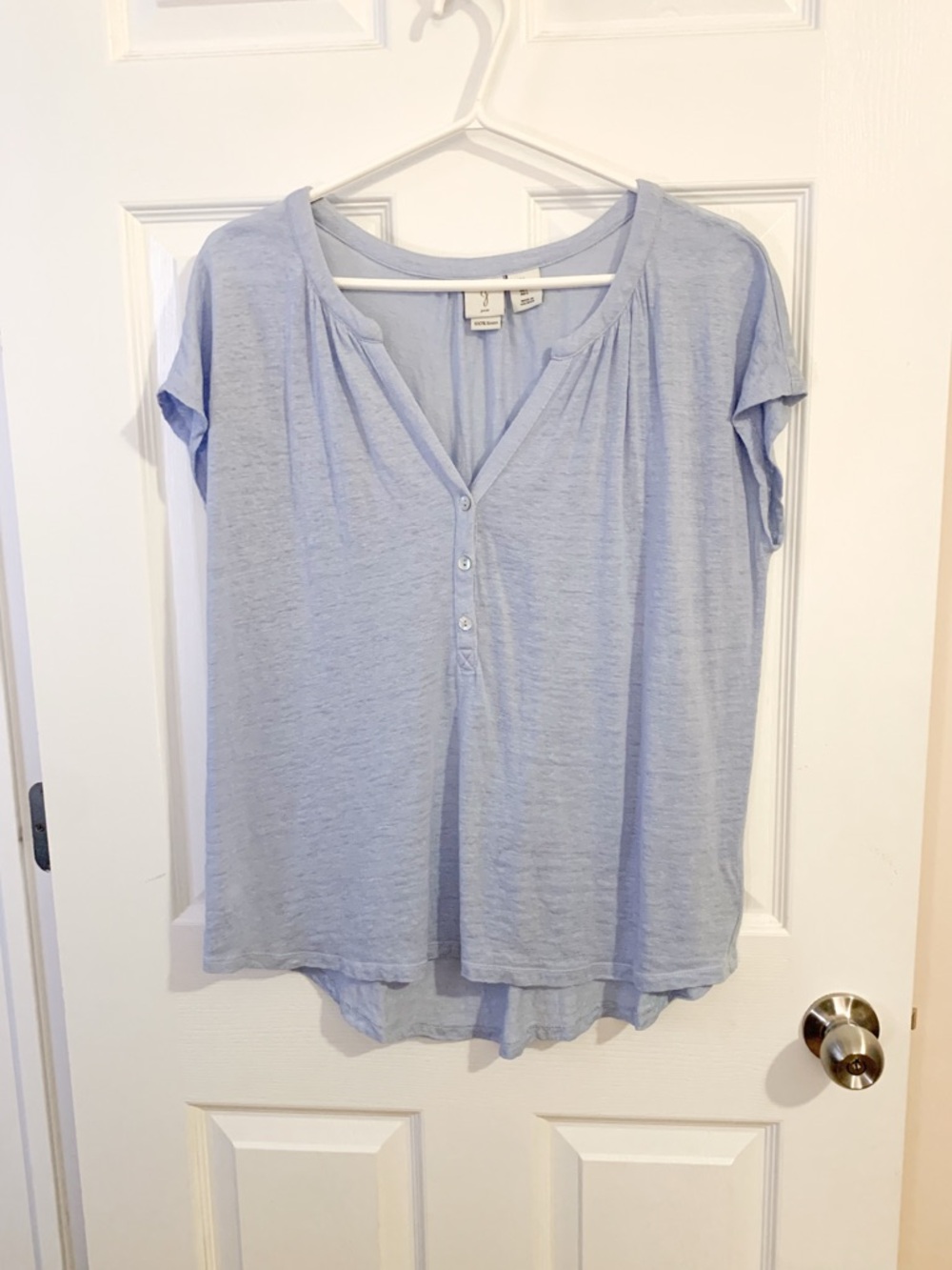 Joie Light Blue Short-Sleeve linen V-Neck Henley Top - size L